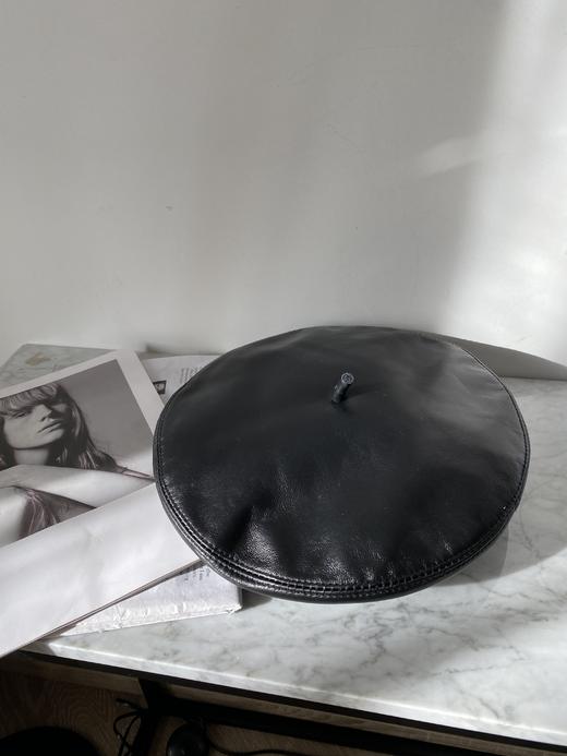 Read Nameless /黑色皮贝雷帽 商品图1