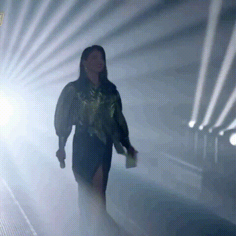 奢宠贵妇的养肤秘诀，海蓝之谜四件套礼盒限时199元！一套维稳、修护！