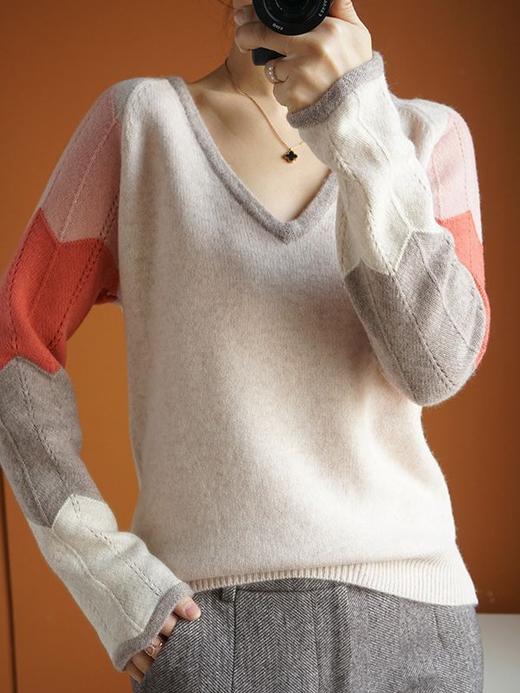 QHJY-JY807撞色羊毛衫女V领 23秋冬新款女装V领套头拼接彩色保暖针织毛衣女 商品图2