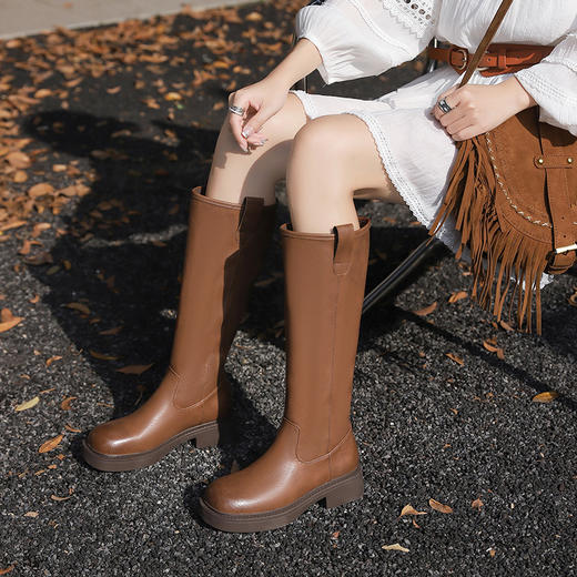 西遇复古骑士靴女新款秋冬美拉德长筒靴棕色方头厚底高筒长靴V0034339 商品图0