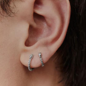 订购10周到｜MARIA BLACK-Magnolia 6 Huggie-纯银 锆石 耳环（单只）［丹麦设计师］