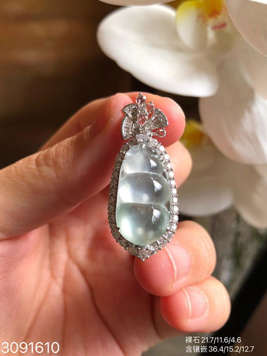 3091610，玻璃福豆吊坠。具体价格微信咨询 商品图3