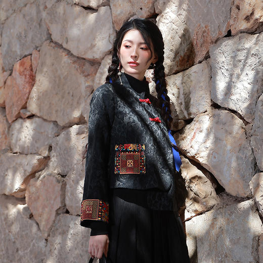 黑云翻墨盘扣上衣外套| 经典设计 | 现货加急发 商品图1