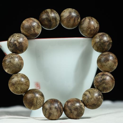 BG1019-1  柬埔寨手串   26.96克 商品图0