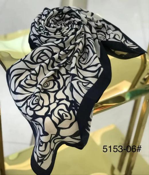 优品堂【花影摇曳】90方巾 商品图11