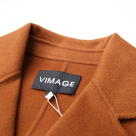 VIMAGE纬漫纪冬季新款翻领中长款保暖翻领大衣V1214818 商品图2