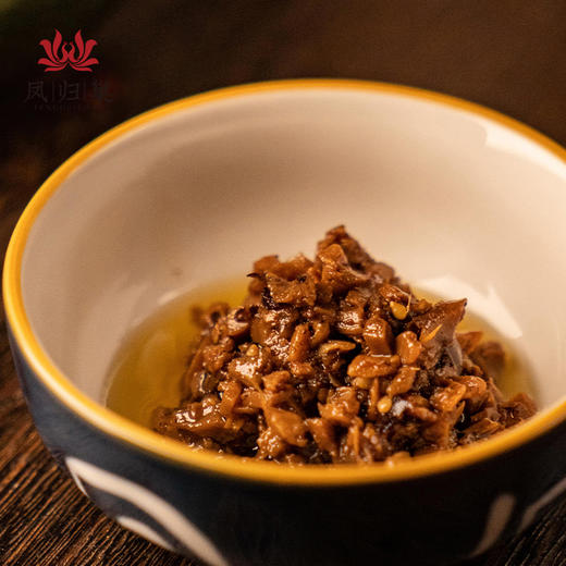 凤归巢   原味鲍菇酱不辣 调味酱 下饭菜拌面饭炒菜 210g油封技术保鲜 商品图2