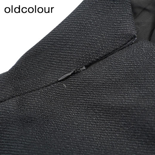 oldcolour黑色吊带连衣裙秋季新款V领气质百搭短裙女O33104149 商品图2