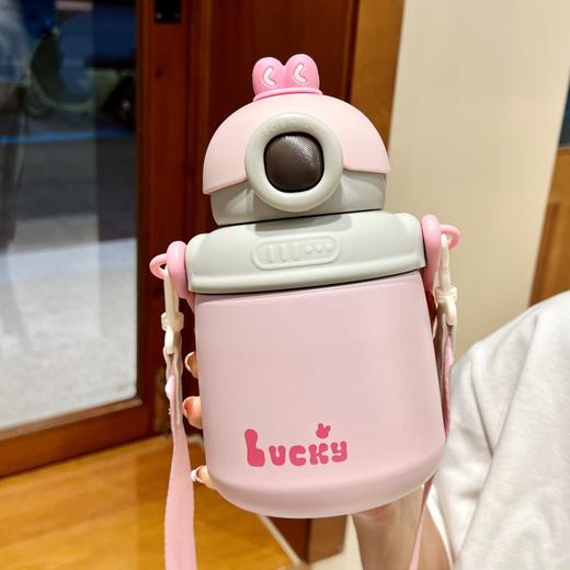 【大容量！儿童保温杯】保温杯女士儿童学生杯大容量水壶吸管水杯网红大肚杯上学水杯，吸管设计方便饮水，900m超大容量。ry 商品图4