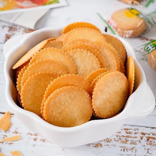 【超值49.9抢200包！香葱薄脆饼干】独立包装，咸香够味，轻薄酥脆，小包装酥脆奶香小饼干散装8090后怀旧零食一整箱—DD健康 商品图3