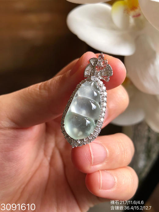 3091610，玻璃福豆吊坠。具体价格微信咨询 商品图2