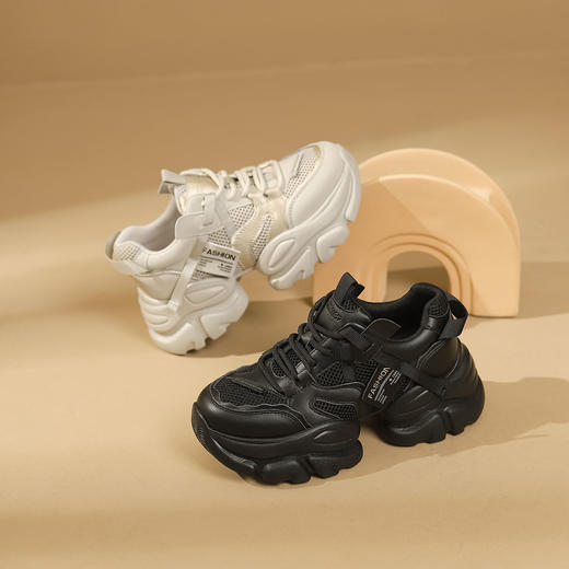 23年秋冬新款炫酷老爹鞋超轻感厚底增高系带运动女休闲鞋T23CM35981 商品图4