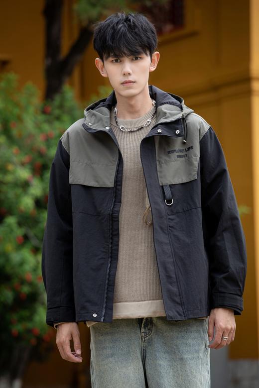 W332172819拼接连帽夹克 商品图0