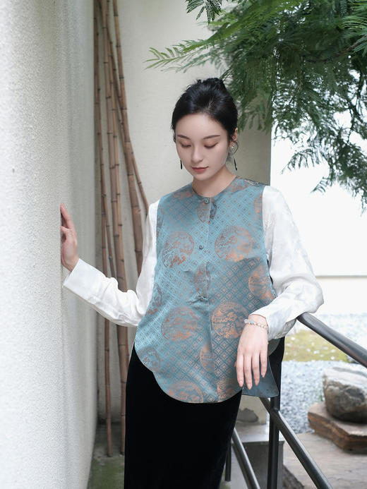 盛唐牡丹 |忆鹿华亭花锦缎双面穿马甲 商品图6