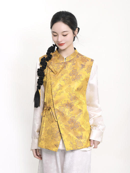 盛唐牡丹 |花香引蝶真丝宋锦新中式马甲正反两穿（里料随机花纹） 商品图4