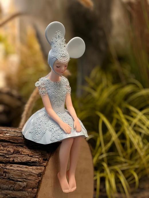 郭玲《遇见》坐姿然女孩 商品图3