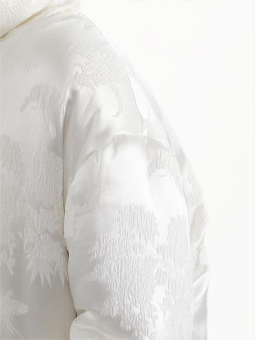 微瑕秒杀| 盛唐牡丹 | 真丝压皱提花高领夹棉外套[特价品](特殊商品不退不换) 商品图14