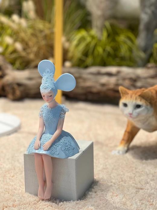 郭玲《遇见》坐姿然女孩 商品图1