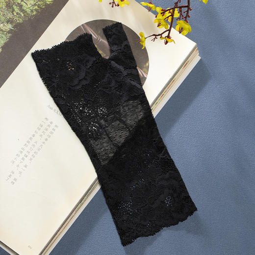 长剑浣花蕾丝半指手套 |现货加急发 商品图2