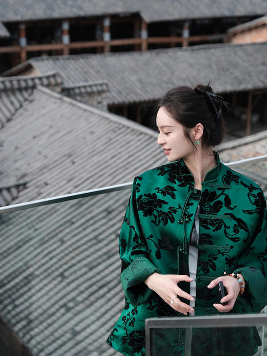 瑕疵|盛唐牡丹 |真丝漳绒祖母绿对襟外套[特价品](特殊商品不退不换) 商品图7