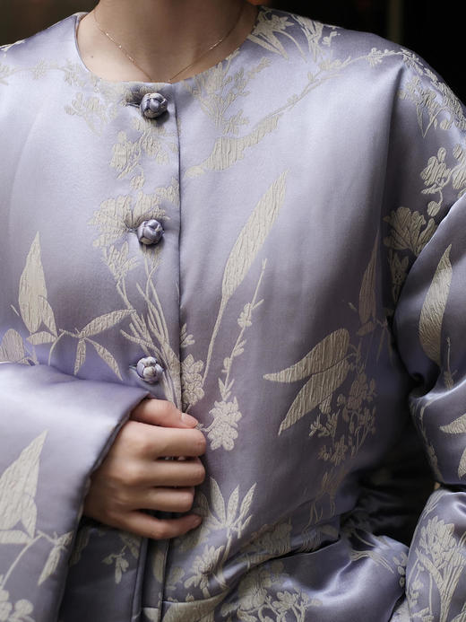 盛唐牡丹|真丝提花蕙兰纹夹绵棉服(配围巾) 商品图11