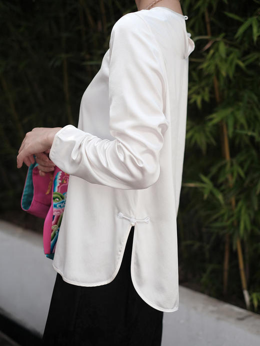 盛唐牡丹 | 真丝绸缎圆领上衣 商品图2