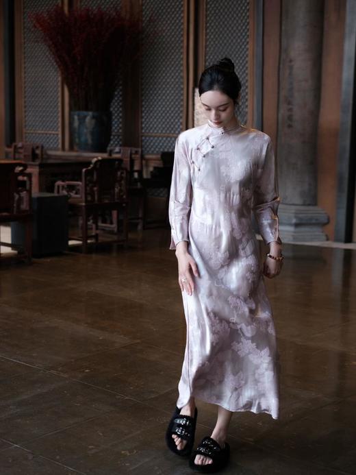 盛唐牡丹 |淡粉松鼠葡萄真丝斜襟旗袍裙 商品图4