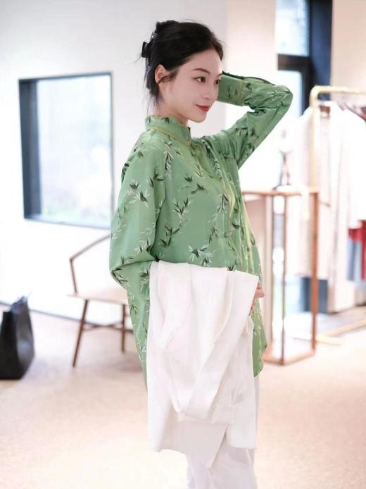 微瑕秒杀 |盛唐牡丹 |文竹真丝花瓣领衬衫[特价品](特殊商品不退不换) 商品图8