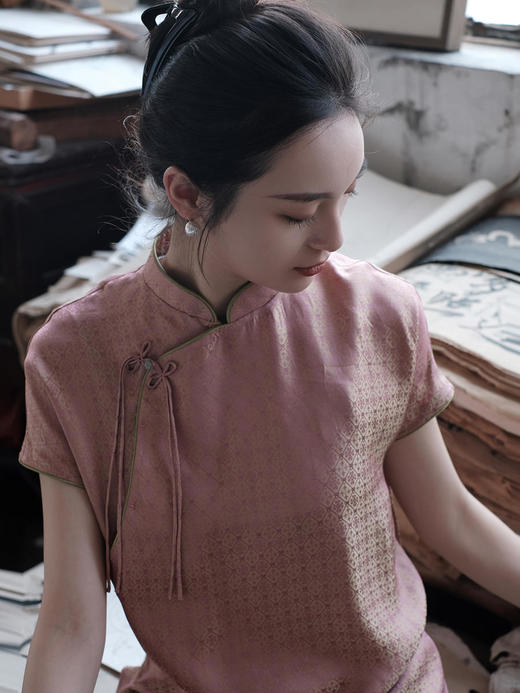 盛唐牡丹 |真丝提花偏襟花扣上衣 商品图12