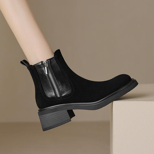 舒适百搭，里外全皮美拉德色系粗跟短靴WC-M7543 商品图3