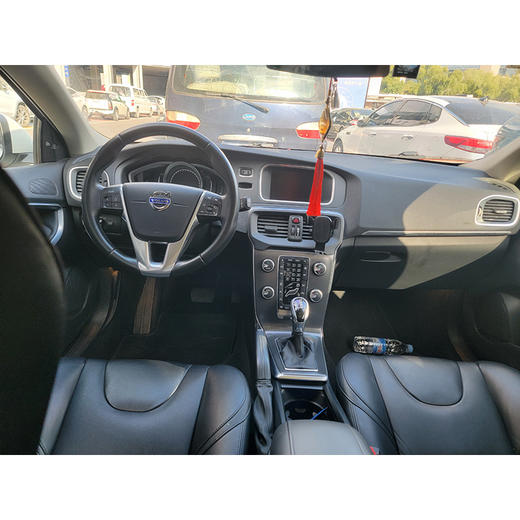 沃尔沃 V40 T4 智雅版【长租-北京】 商品图4