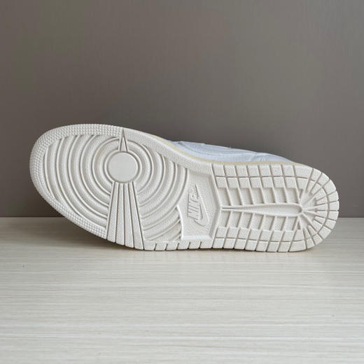 秋冬特惠💰450 公司级 # Travis Scott x Air Jordan 1 Low 乔1生胶白蓝倒勾低帮 商品图3