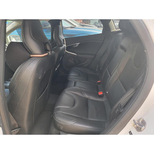 沃尔沃 V40 T4 智雅版【长租-北京】 商品图5