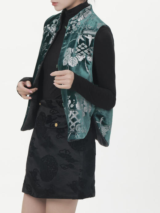 盛唐牡丹 |双面穿丝绒烫银天然玉石扣马甲 商品图3