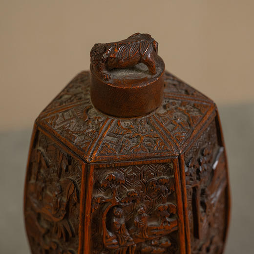 清 竹雕人物故事六角瓶 商品图2