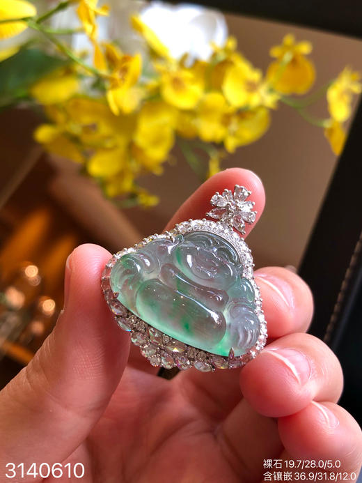 玻璃种飘翠佛公吊坠    59999【3140610】 商品图1