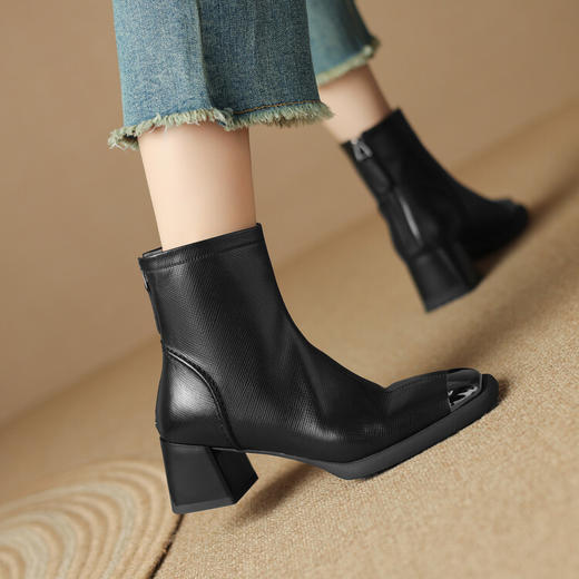 时尚气质，粗跟铁头短靴LD-6500 商品图4
