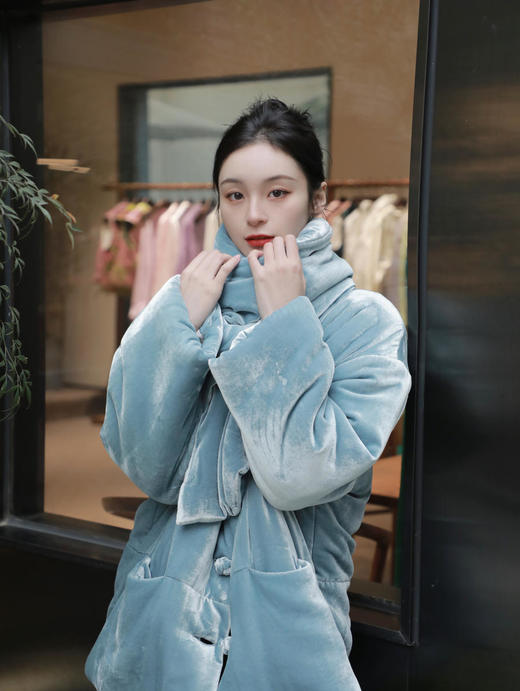 盛唐牡丹 |丝绒夹棉围脖对襟外套 商品图0