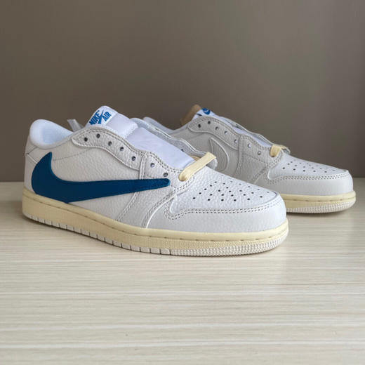 秋冬特惠💰450 公司级 # Travis Scott x Air Jordan 1 Low 乔1生胶白蓝倒勾低帮 商品图5