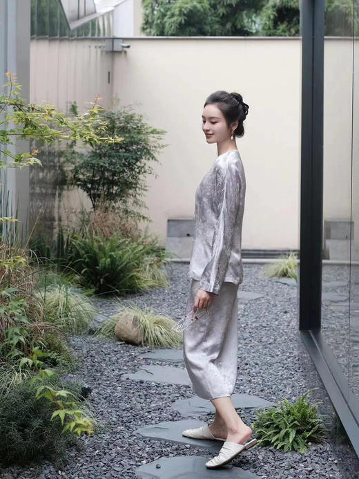 盛唐牡丹 |真丝提花缠枝喜鹊纹半裙 商品图6