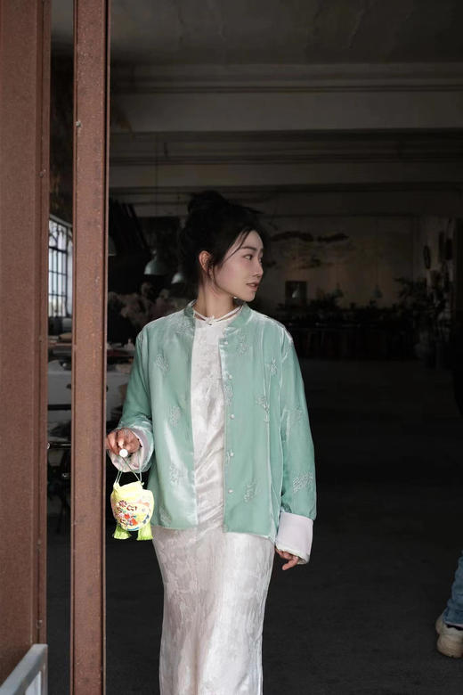 盛唐牡丹|双面穿丝绒绣花对襟外套(夹棉) 商品图8