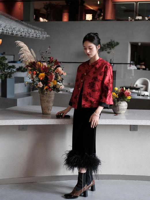 盛唐牡丹 |朱樱红蝶恋花漳绒外套 商品图5