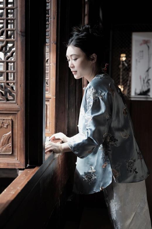 盛唐牡丹 |真丝手推绣对襟外套/白色蝶恋花真丝里布 商品图4