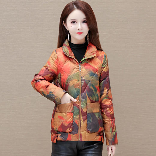 橘色印花时尚大码保暖羽绒服，冬款短款妈妈装洋气鸭绒外套QYM-DFN-A3128-L 商品图1