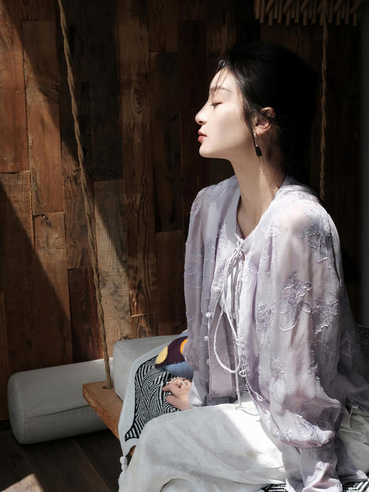 盛唐牡丹 |真丝乔其剪花纱女上衣 商品图5