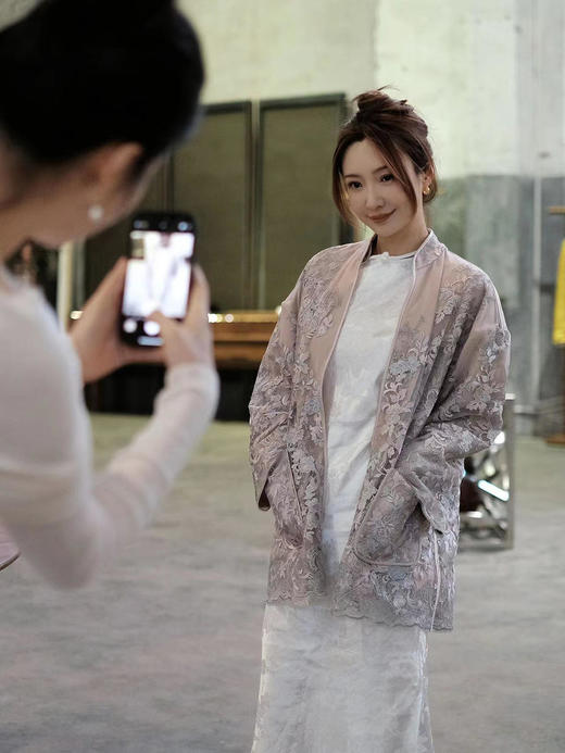 盛唐牡丹 |意大利进口蕾丝外套 商品图5