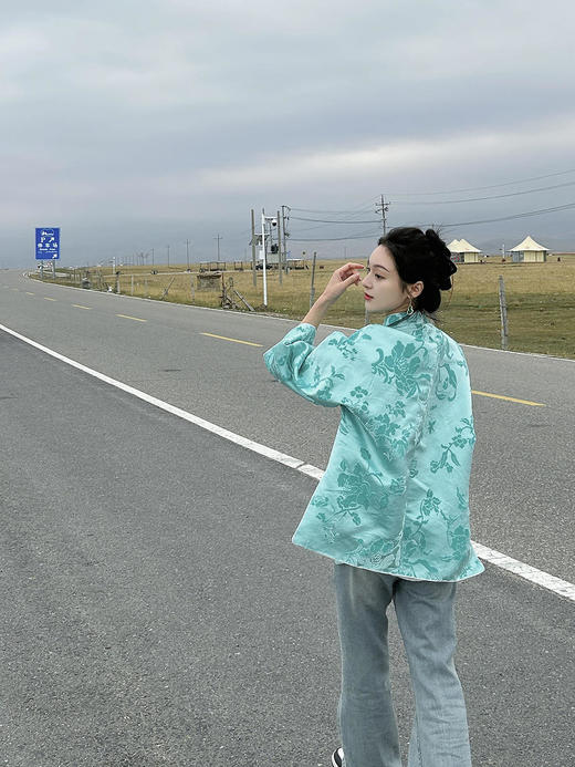 盛唐牡丹 |Tiffany蓝抽象牡丹漳绒外套 商品图3