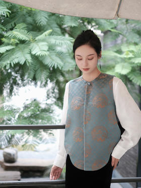 盛唐牡丹 |忆鹿华亭花锦缎双面穿马甲