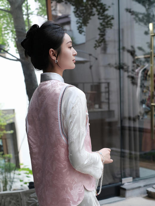 盛唐牡丹 |花锦缎百蝶偏襟马甲 商品图5