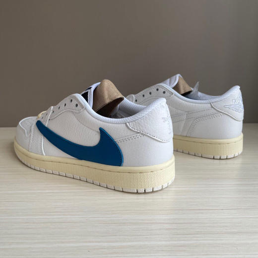 秋冬特惠💰450 公司级 # Travis Scott x Air Jordan 1 Low 乔1生胶白蓝倒勾低帮 商品图6